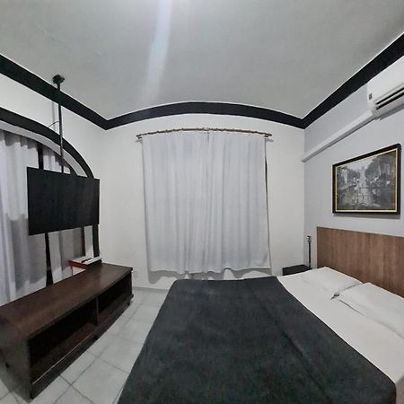 Pousada - Aqui Hostel Bragança Paulista Eksteriør billede