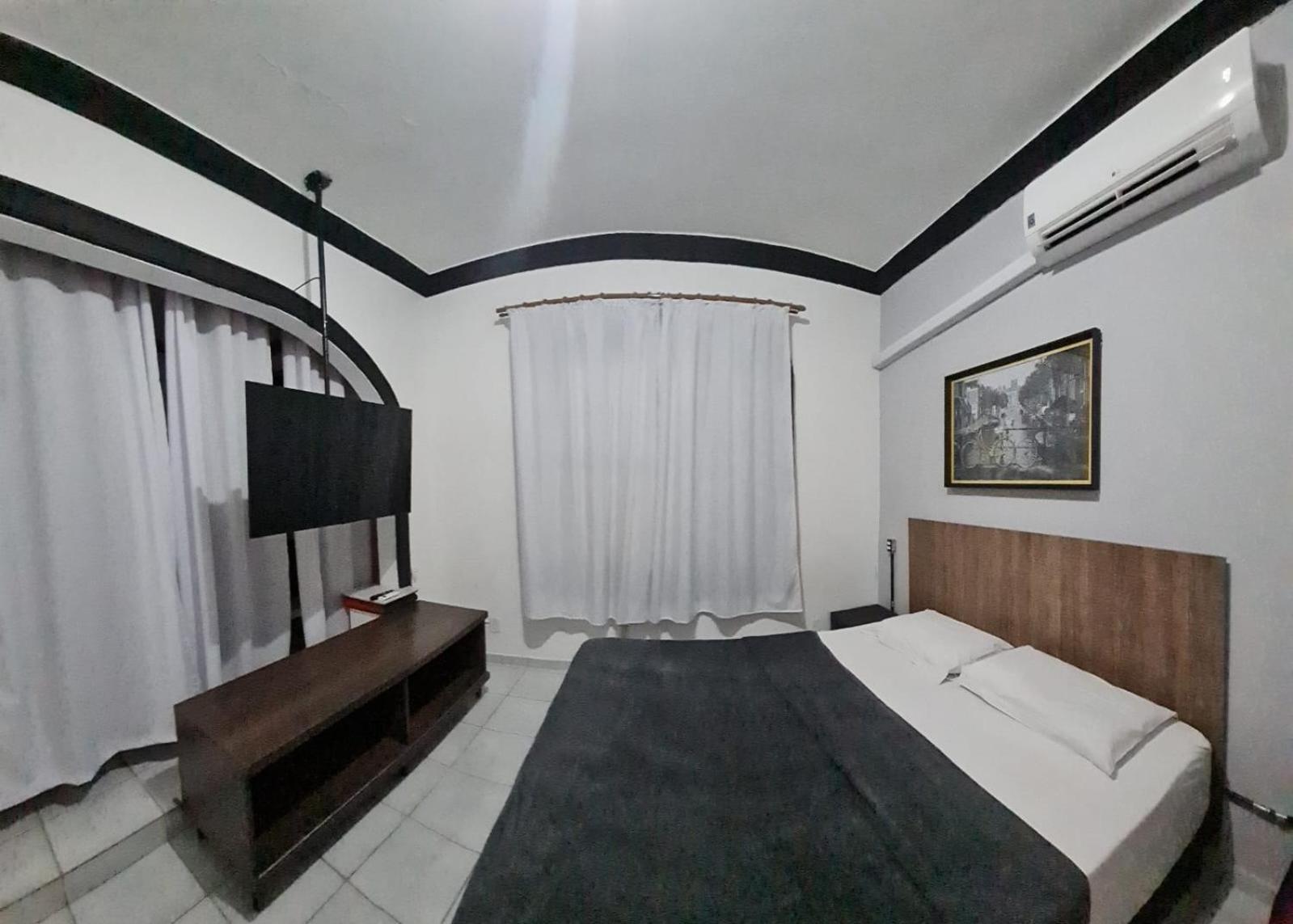 Pousada - Aqui Hostel Bragança Paulista Eksteriør billede